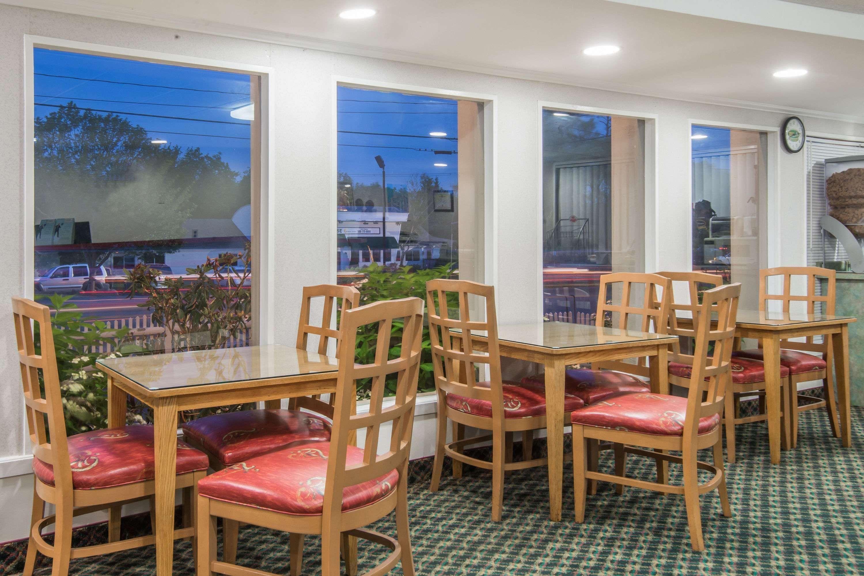 Relax Inn Cape Cod West Yarmouth Hyannis Eksteriør billede